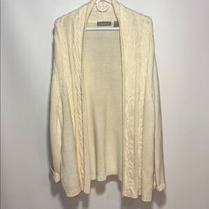 Liz Claiborne Cream Knit Sweater
